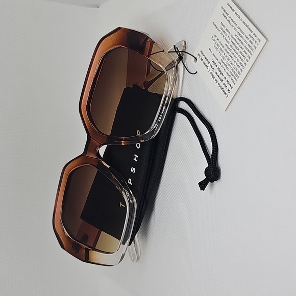 Topshop curved square sunglasses in pink - Picture 11 of 11